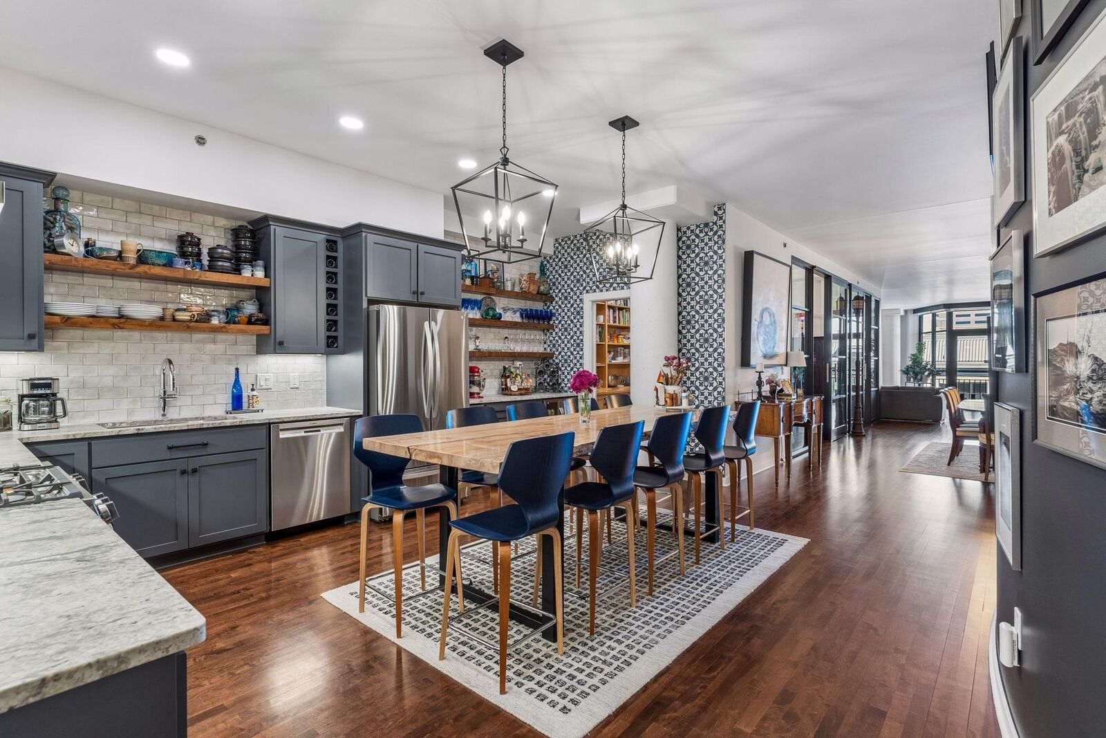 Property Photo:  408 N 1st Street 509  MN 55401 