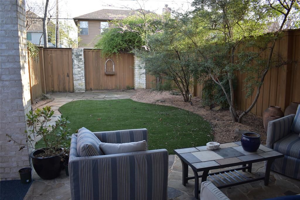 Property Photo:  5122 Vickery Boulevard  TX 75206 