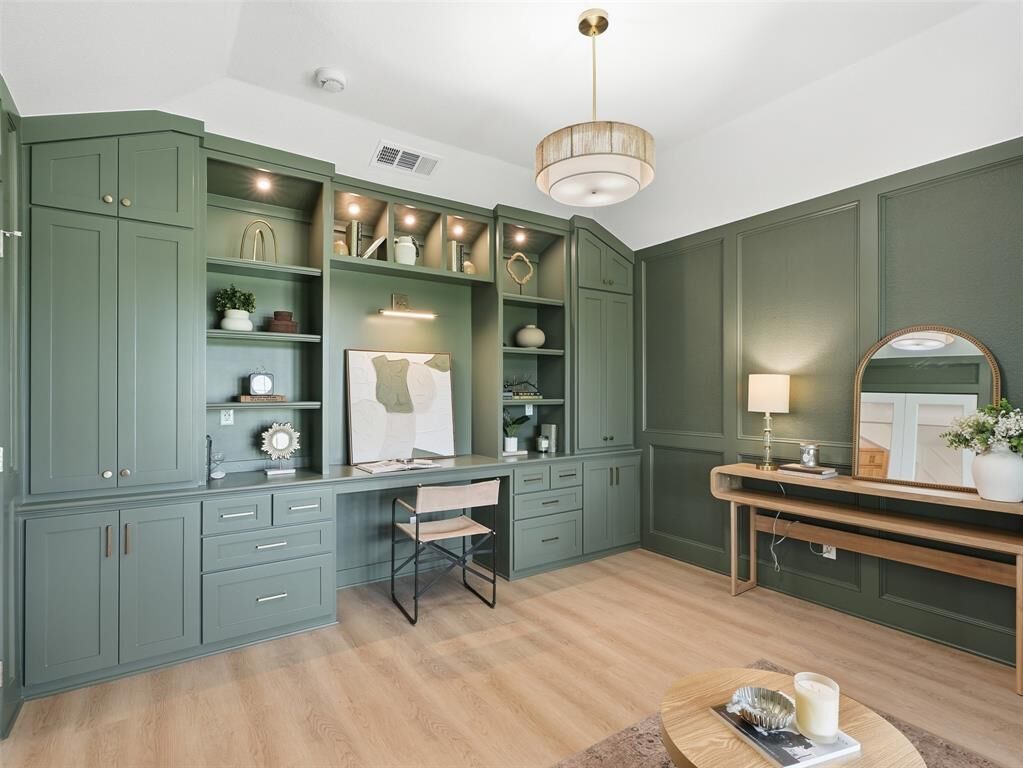 Property Photo:  105 Meadow Oak Court  TX 75077 