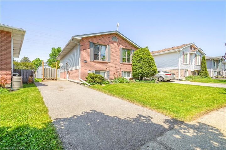 Property Photo:  58 Arbor Drive  ON N3P 2A7 