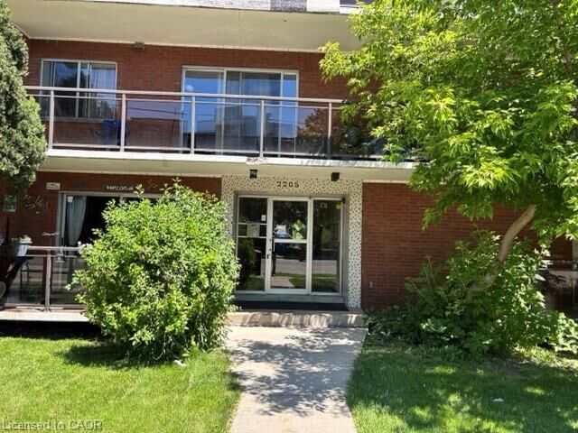 Property Photo: 2205 King Street E 1 ON L8K 1W9