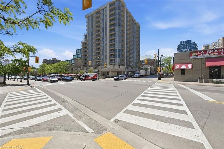 Property Photo:  1477 Lakeshore Road 305  ON L7S 1B5 