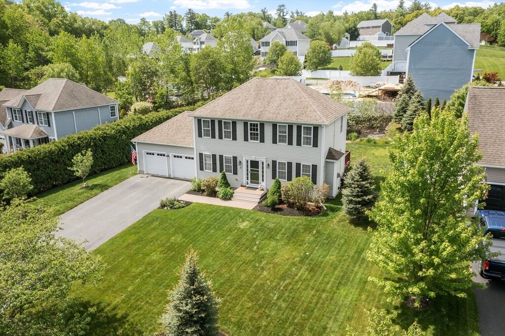 Property Photo:  13 Ballard Ct  MA 01453 