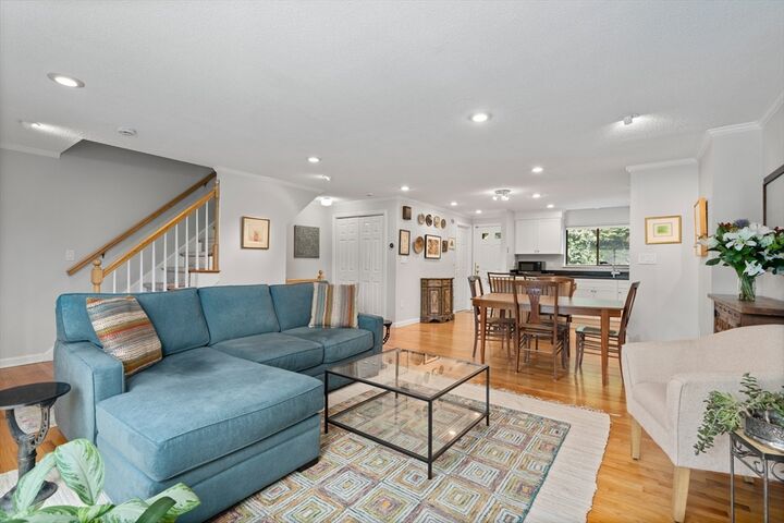 Property Photo:  282 Mount Auburn 282  MA 02472 