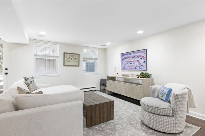 Property Photo:  193 West Canton Street 1  MA 02116 