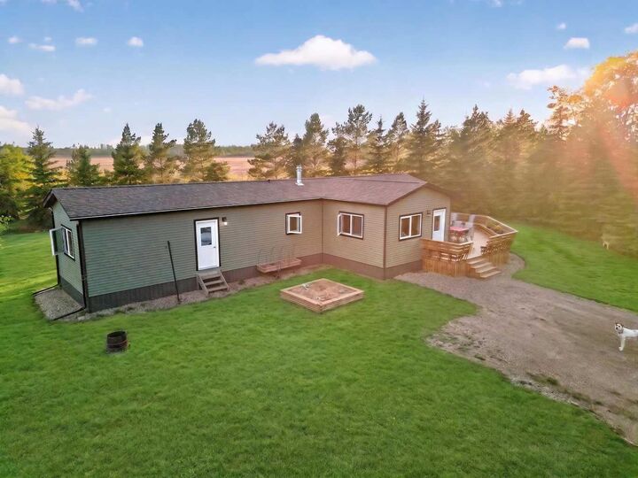 Property Photo:  13443 Twp Rd 1091  AB T0H 2H0 