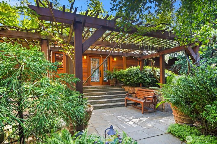 Property Photo:  398  Hannah Road  WA 98250 