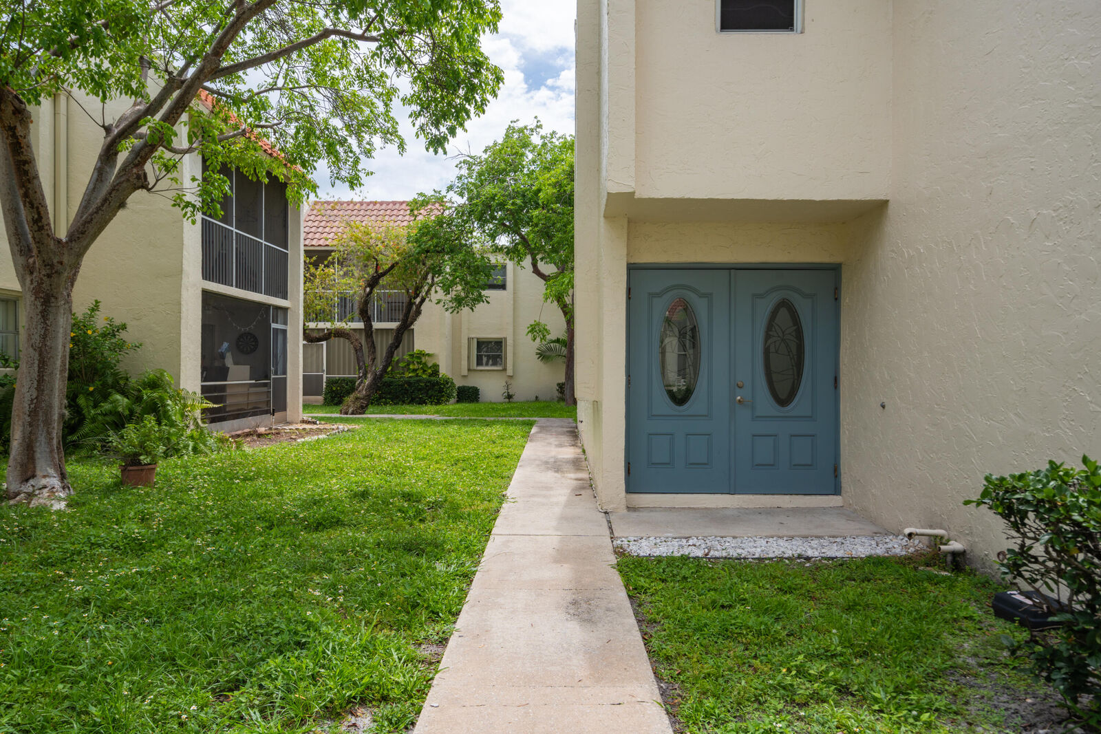 Property Photo: 1428 SE 4th Avenue 132 FL 33441