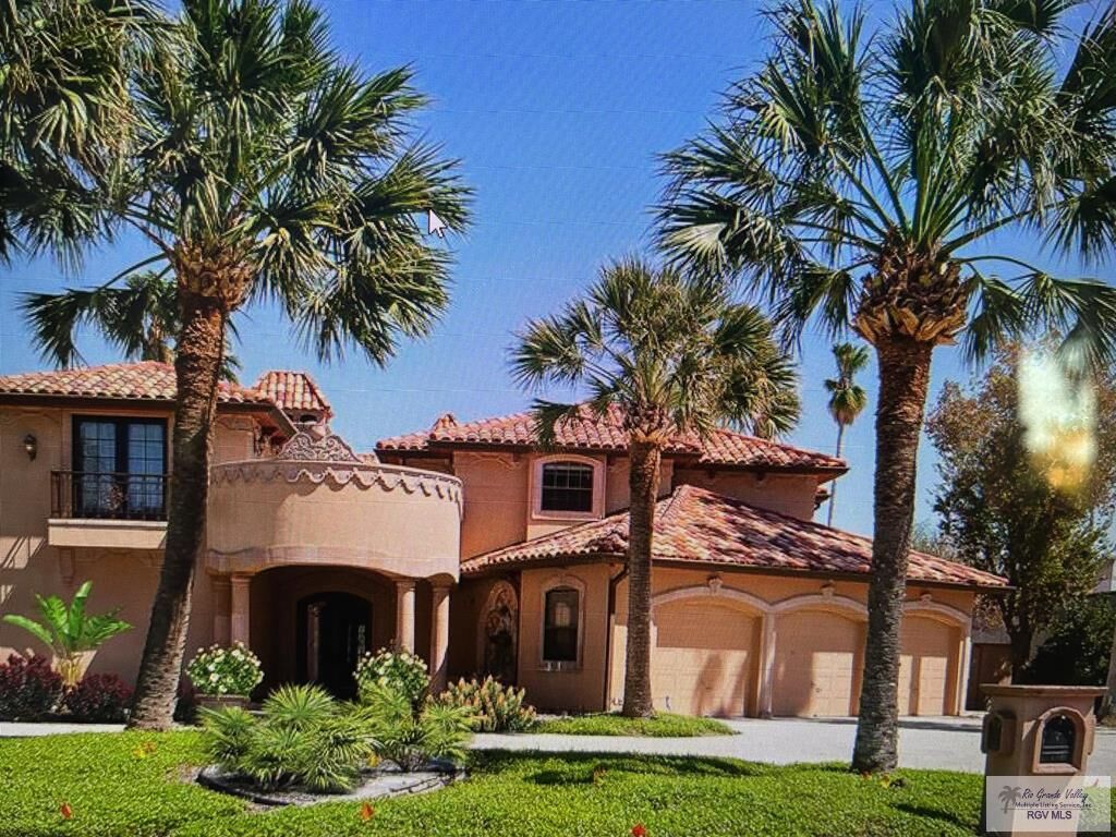 Property Photo: 1100 Tesoro Dr TX 78575