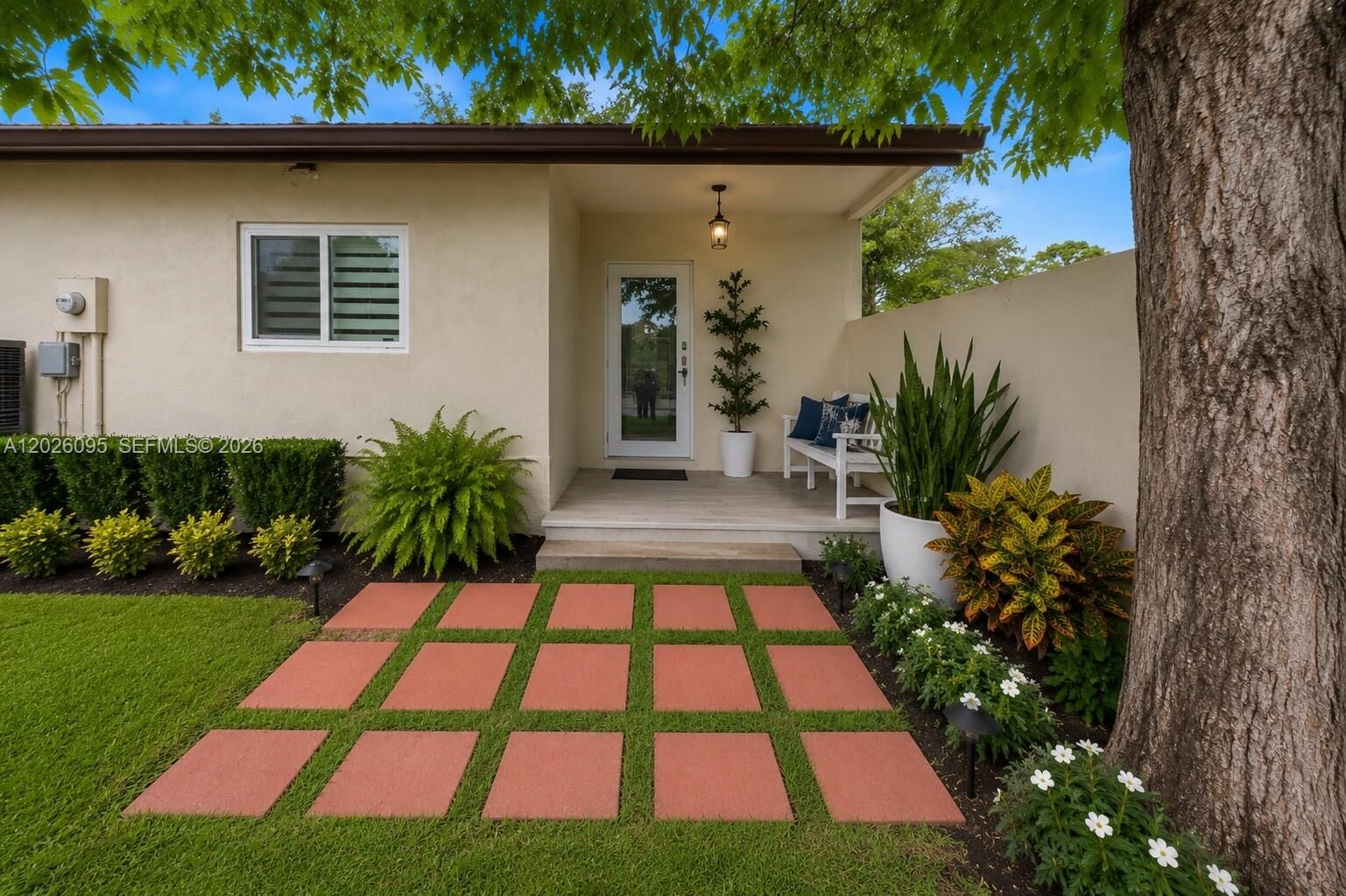 Property Photo:  5835 SW 144th Cir Pl  FL 33183 