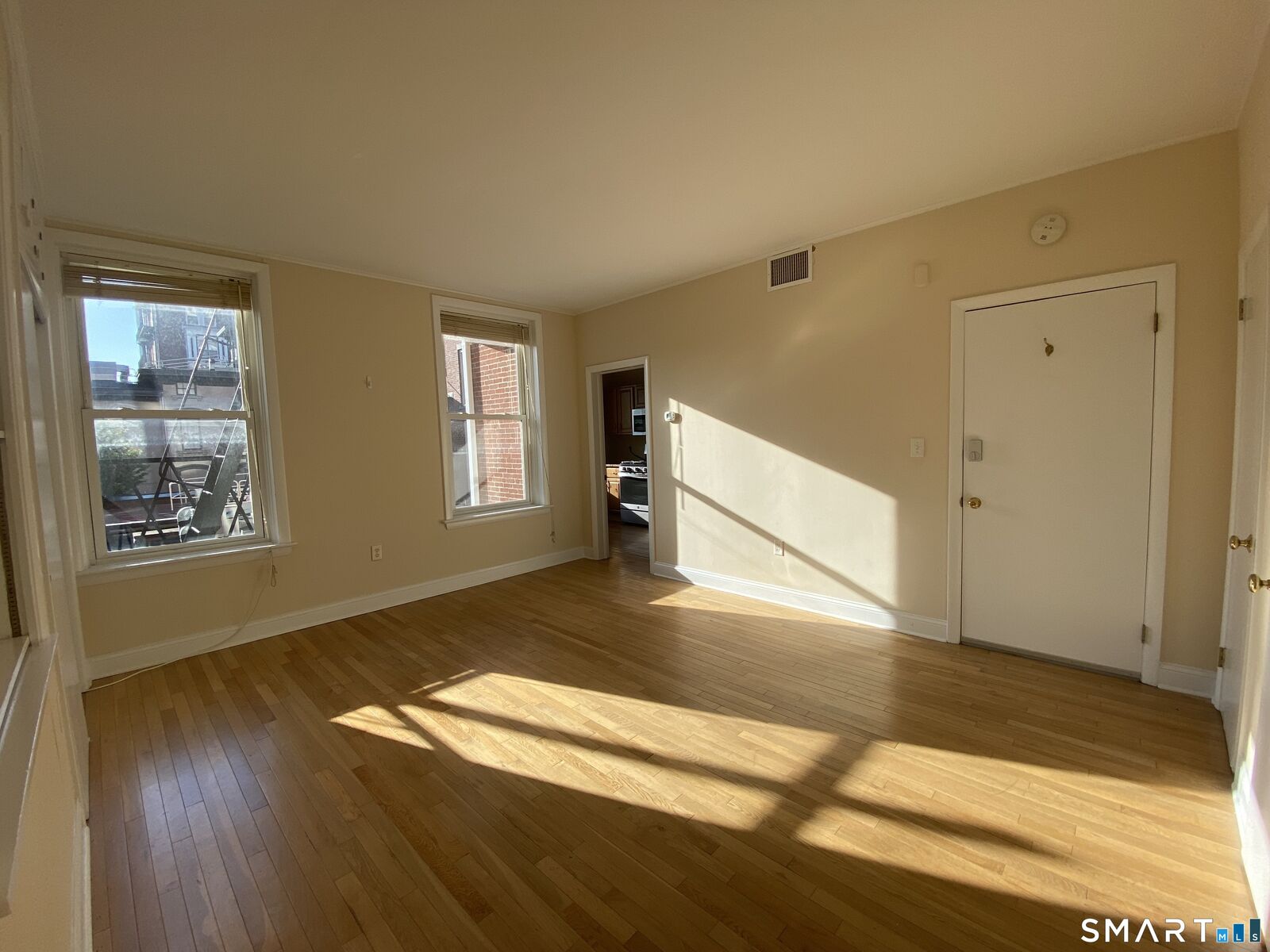 Property Photo: 268 College Street 2R CT 06510