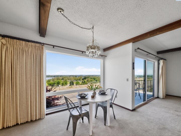 Property Photo:  2401 W Canal Dr D-1  WA 99336 