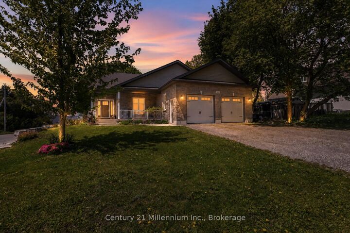 Property Photo:  142 Isla Street  ON N0C 1H0 