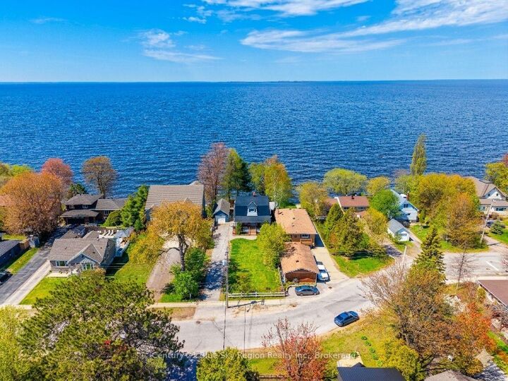 Property Photo:  935 Leask Avenue  ON P1A 1V3 