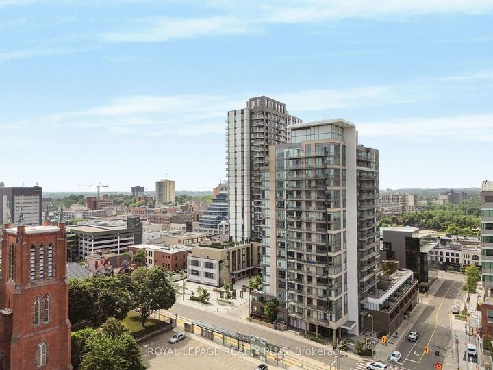 55 Duke Street W 233 — photo 1