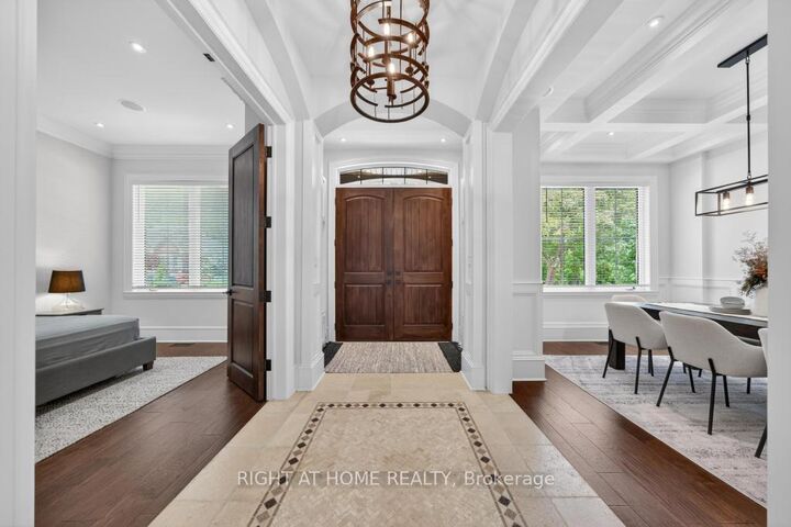 Property Photo: 64 Ravina Crescent ON L9G 2E7