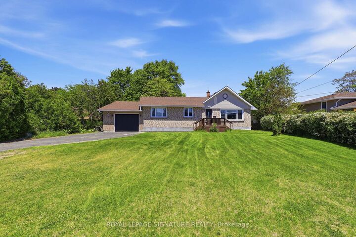 Property Photo: 1114 Lakeshore Road ON N7V 2V8