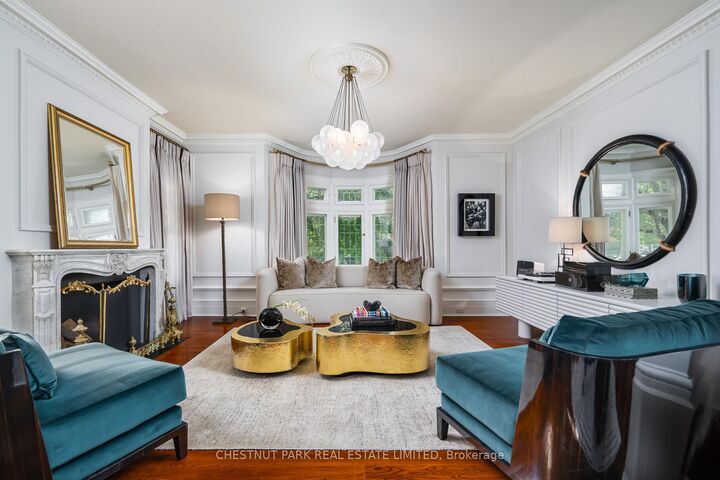 Property Photo:  82 Chestnut Park Road  ON M4W 2R3 