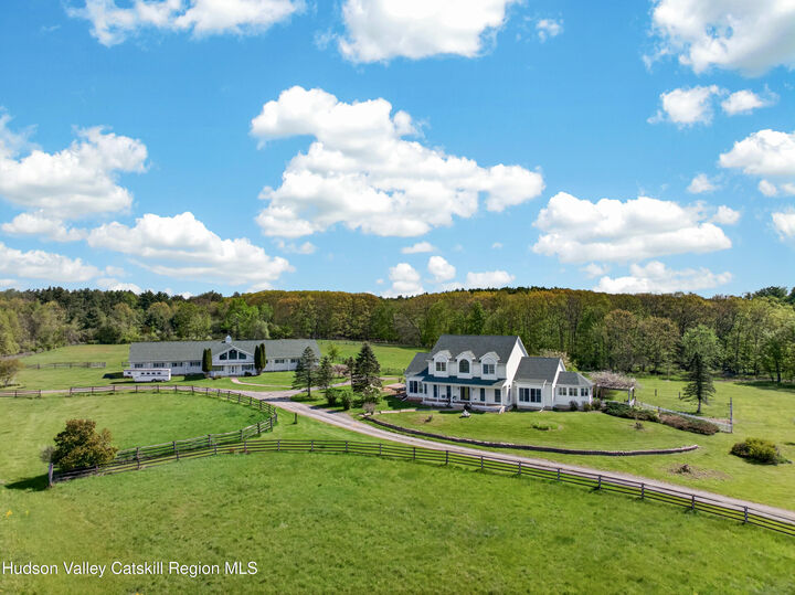 Property Photo:  4450 Ny-81  NY 12083 