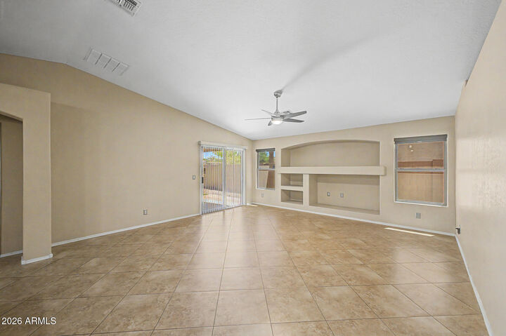Property Photo:  2340 W Apollo Road  AZ 85041 