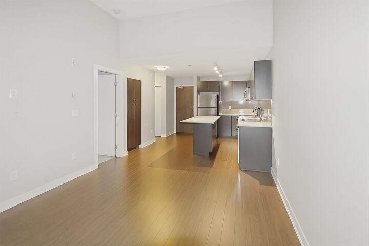 Property Photo: 13740 75A Avenue 417 BC V3W 0E8