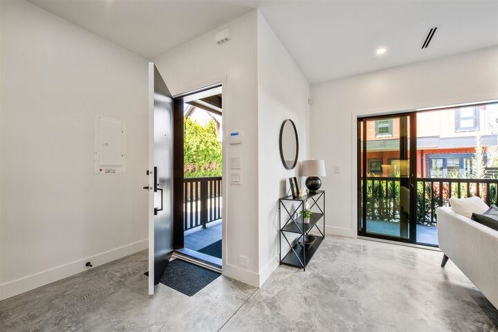 Property Photo: 1168 E 26th Avenue BC V5V 2J7