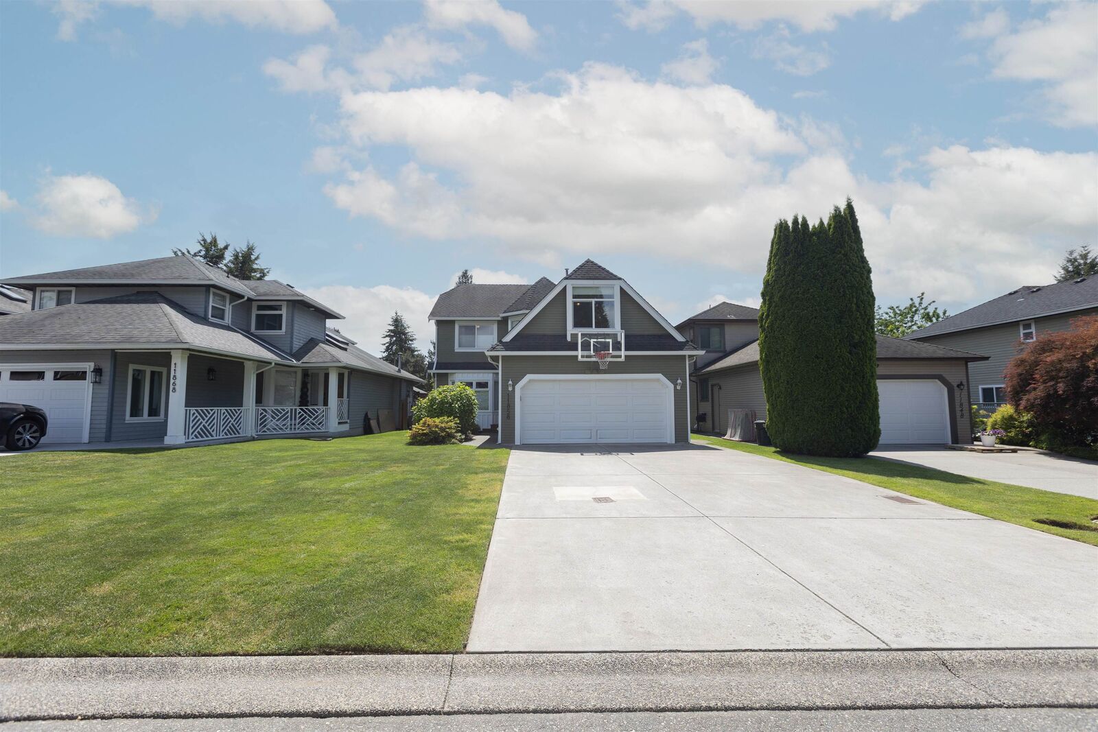 Property Photo:  11858 Woodlynn Court  BC V4E 3G6 