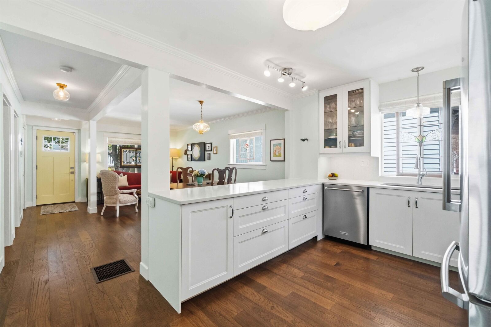 Property Photo: 4322 Welwyn Street BC V5N 3Z4