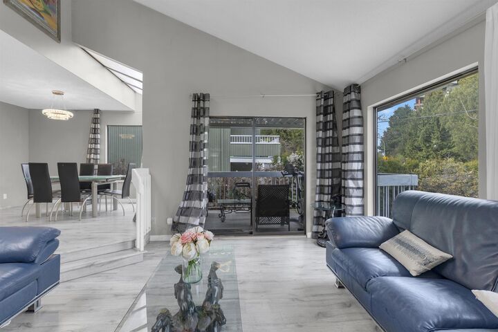 Property Photo:  11895 Chateau Wynd  BC V4E 3C7 