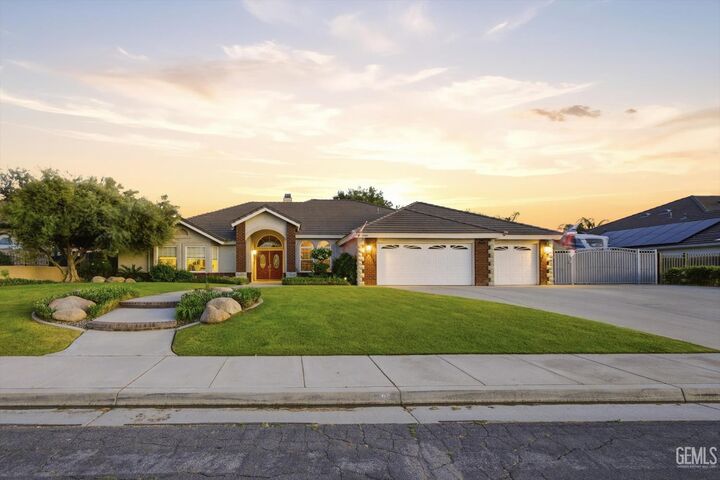 Property Photo:  14005 Austin Creek Avenue  CA 93314 