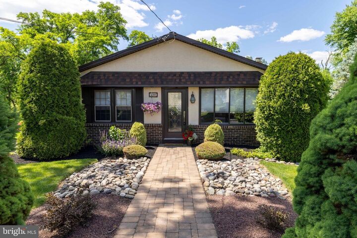 Property Photo:  1790 Twining Road  PA 19090 