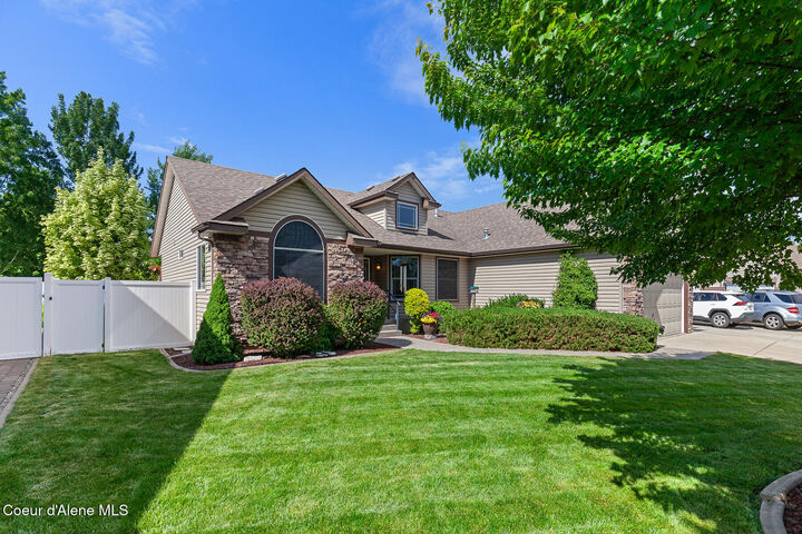 Property Photo:  2849 W Mulberry Ct  ID 83835 