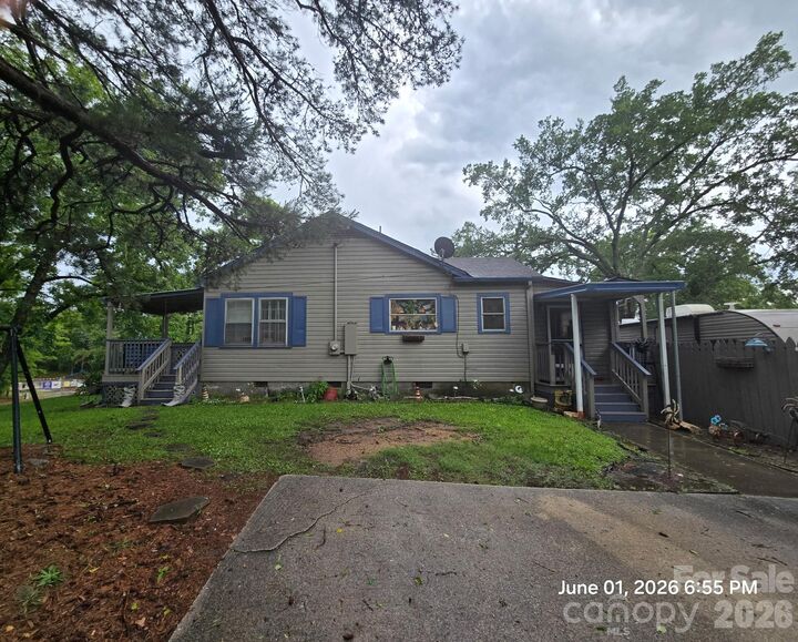Property Photo:  191 W End Street  SC 29706 