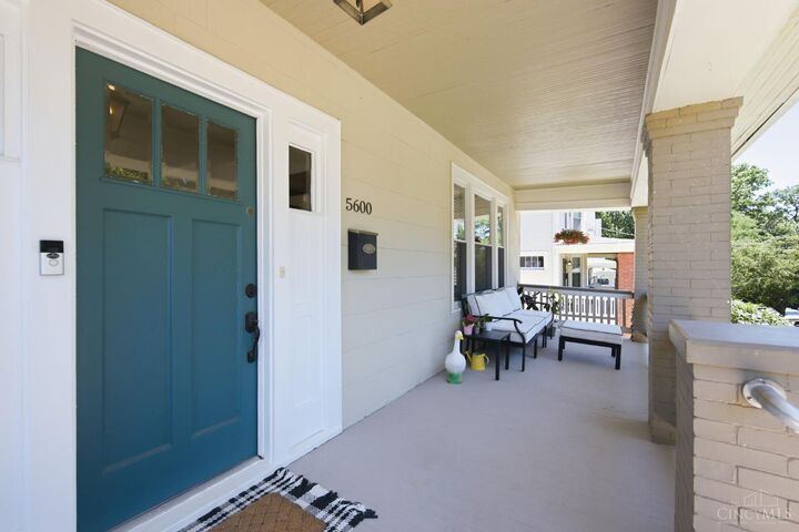 Property Photo:  5600 Arnsby Place  OH 45227 