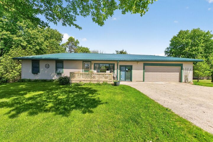 Property Photo: 8960 Mills Road OH 43061