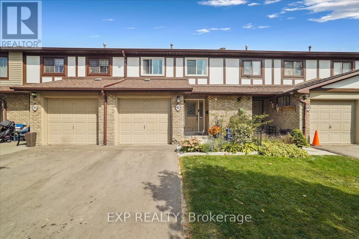 Property Photo:  65 Greenwich Circle  ON L6S 2E8 