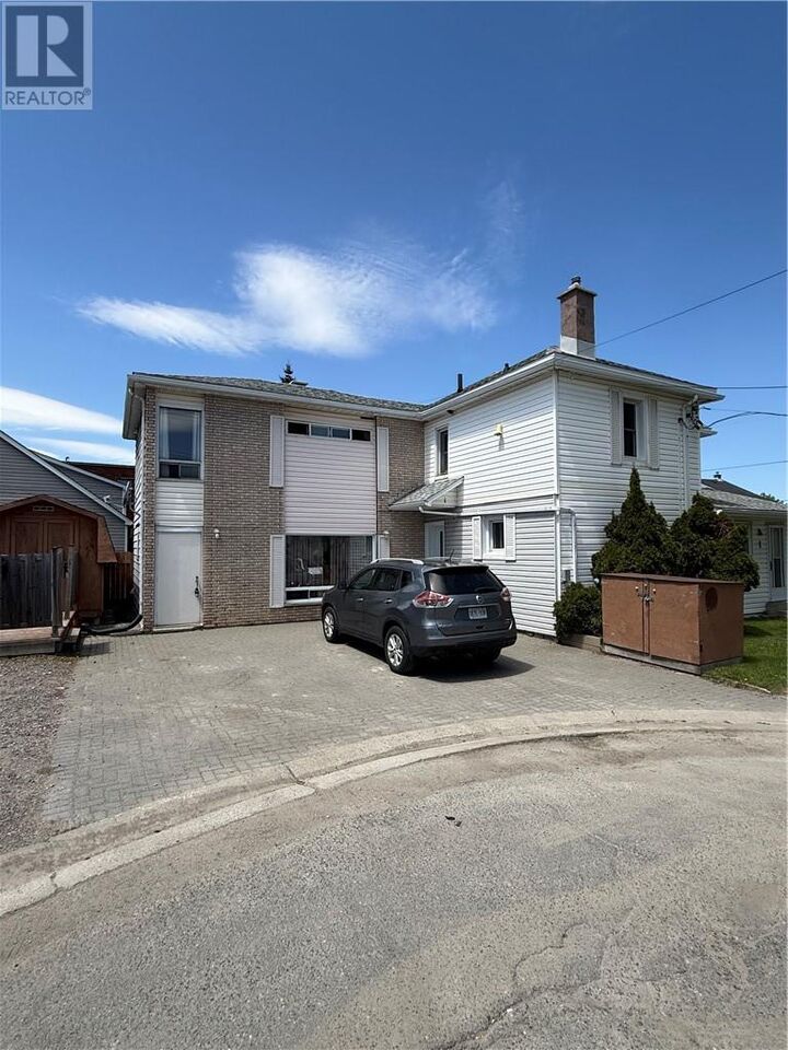 Property Photo:  1 Whittaker  ON P3C 3W8 