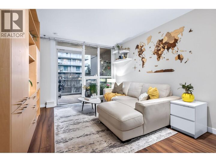 Property Photo:  135 East 17 Street 413  BC V7L 0C4 