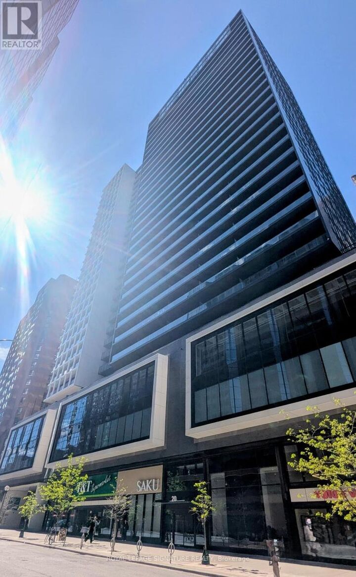 Property Photo:  20 Edward Street 810  ON M5G 0C5 