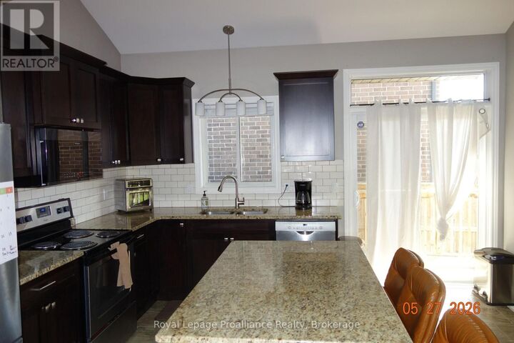 Property Photo:  8 Abbott Street  ON K8N 0K4 