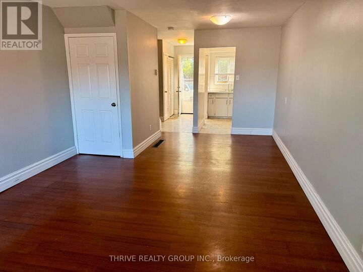Property Photo: 63 Toulon Crescent ON N5V 1J4