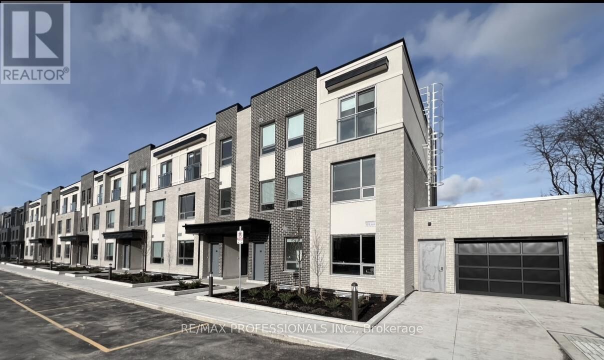 Property Photo: 62 Dixfield Drive 140 ON M9C 3W1