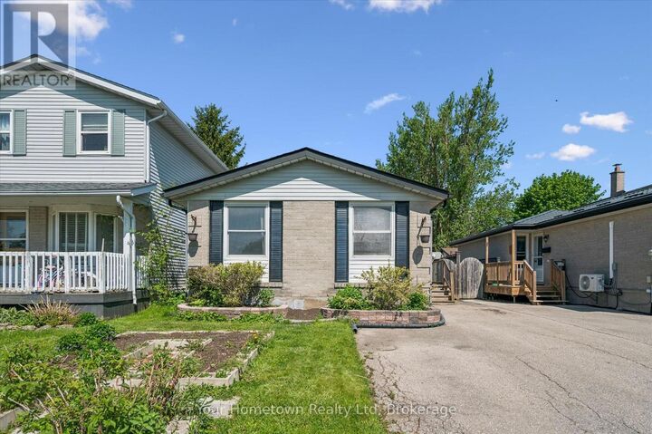 Property Photo:  369 Strathallan Street  ON N1M 3K8 