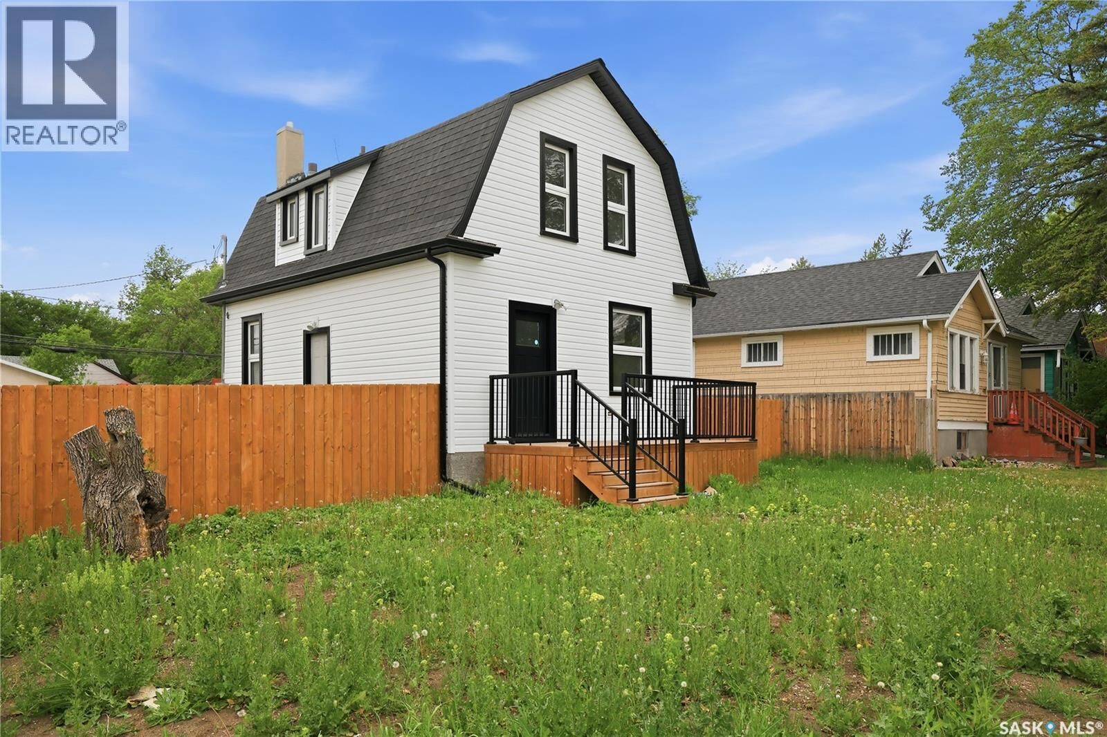 Photo de la propriété:  1376 King Street  SK S4T 4G2 
