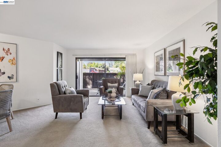 Property Photo:  999 W Evelyn Ter 87  CA 94086 