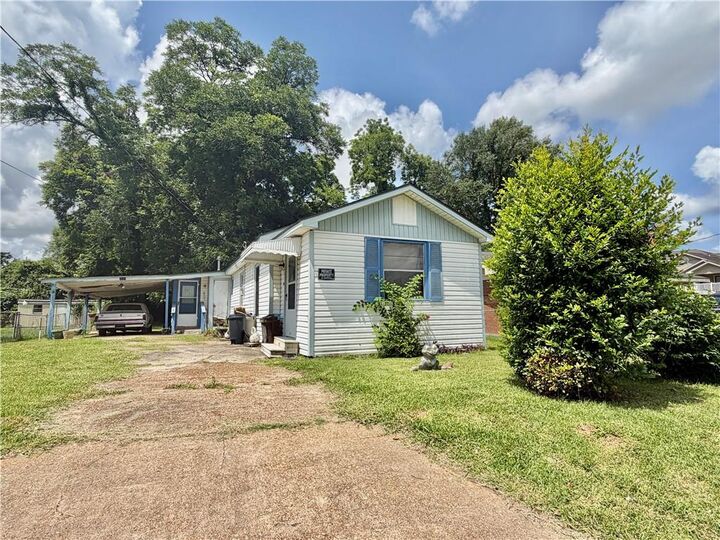 Property Photo:  3610 5th Street  LA 71302 