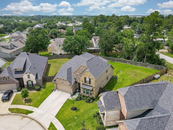 Property Photo:  143 Hollow Terrace Court  TX 77375 