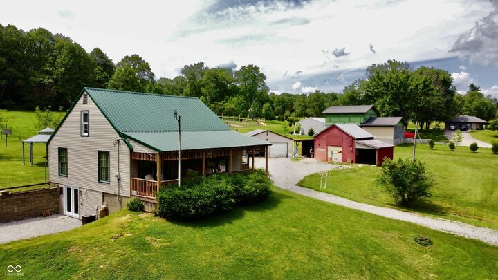 Property Photo: 840 Nelson Ridge Road IN 47201