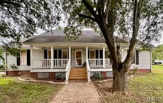 Property Photo:  209 S Davis  MO 63845 