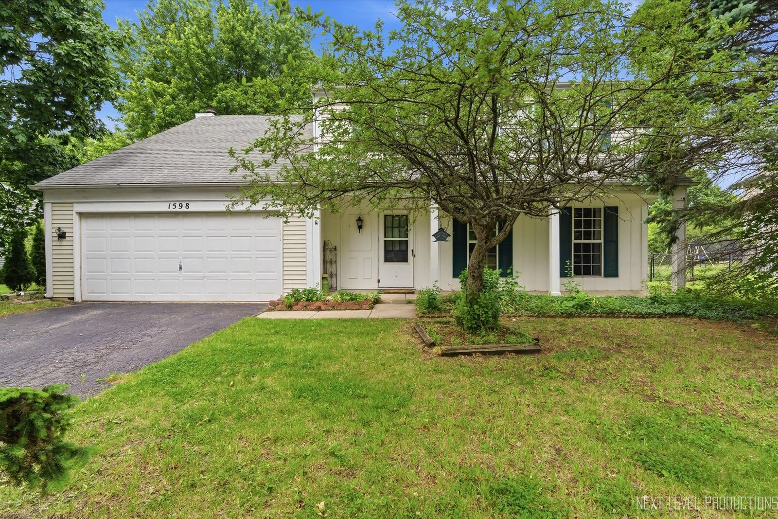 Property Photo:  1598 Saint Andrews Circle  IL 60123 
